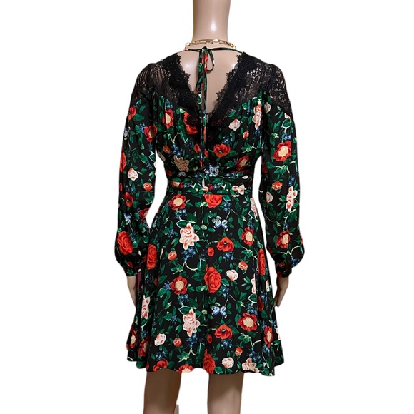 NWT Anthropologie Lacy V front/back black floral lace mini dress - Choos… - Picture 8 of 14